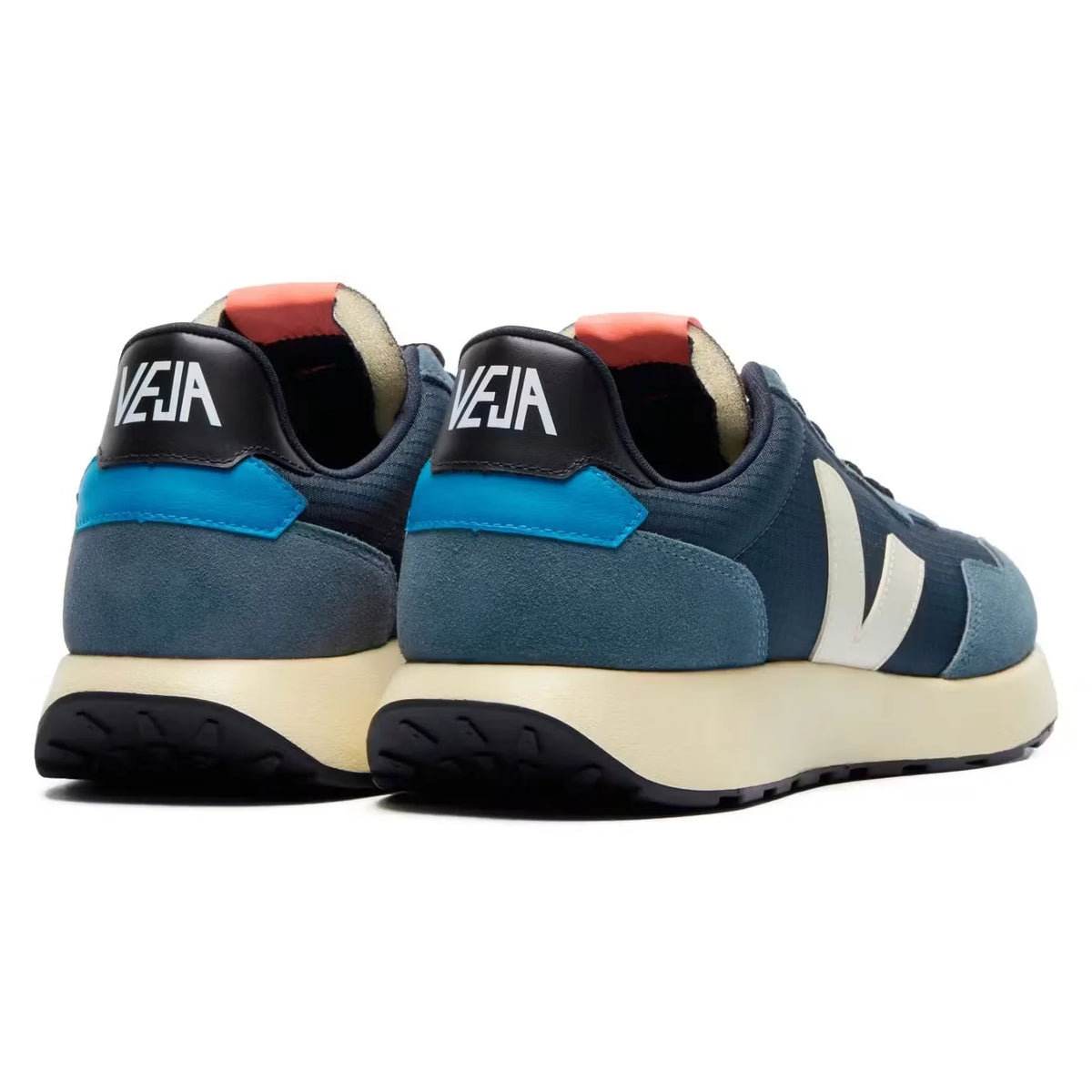 Paulistana Sneaker