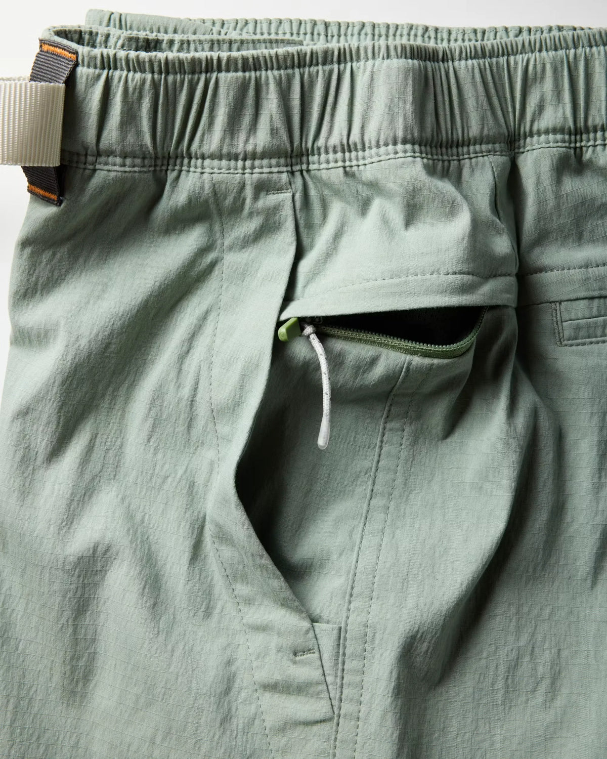 Belted Utility Short - 8"