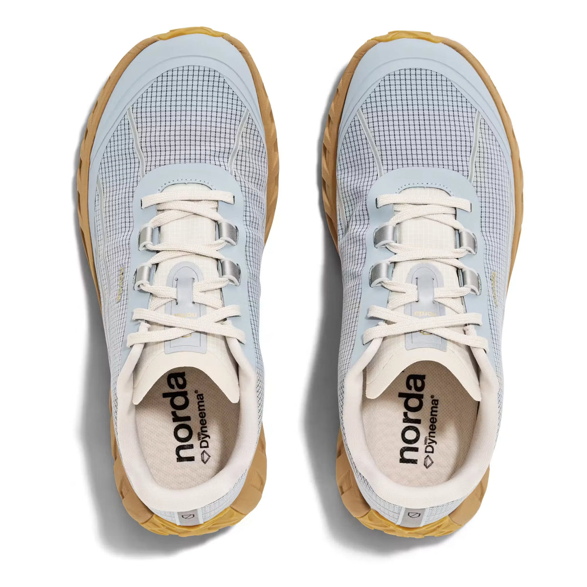 002 Trail Sneaker