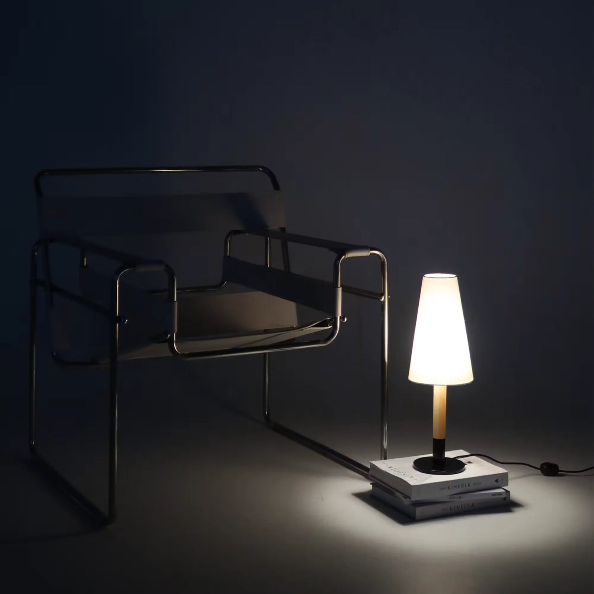 Arthur Table Lamp