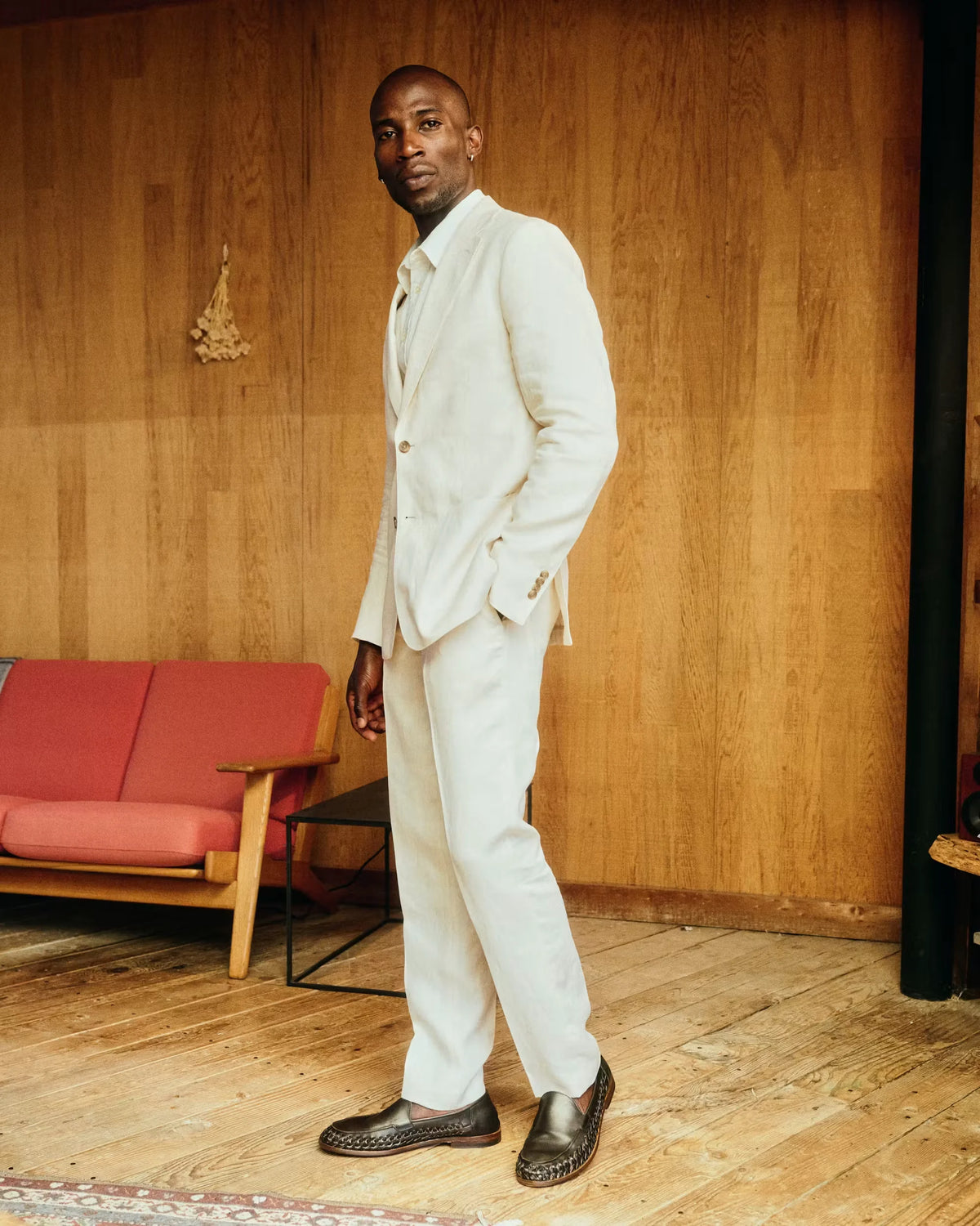 The Stevens Linen Herringbone Blazer