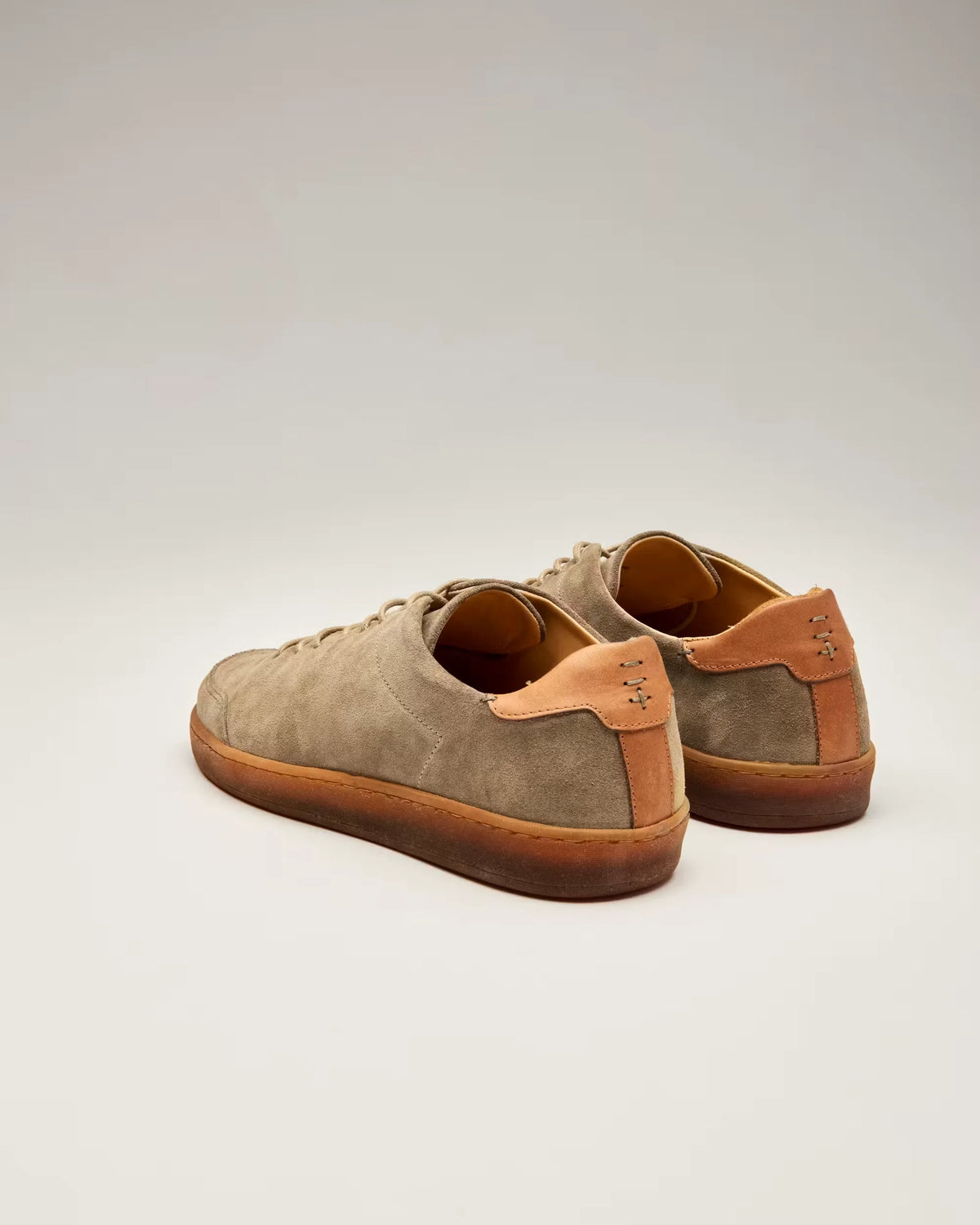Terra Low Sneaker