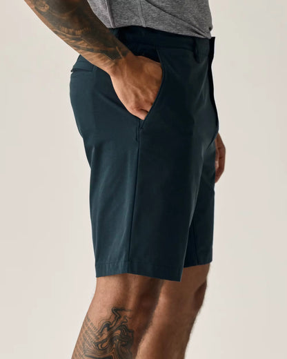 Equator Hybrid Short - 9"