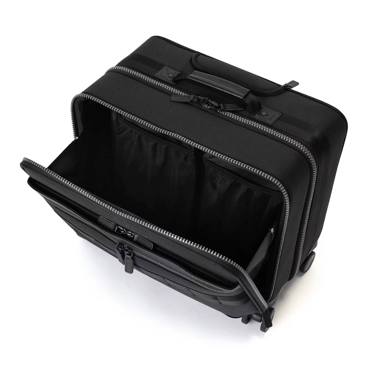 Fusion 4-Wheel Brief Luggage