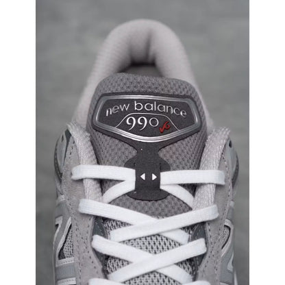 Made in USA 990v6 Sneaker