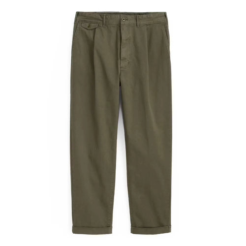 Standard Pleated Chino Pant
