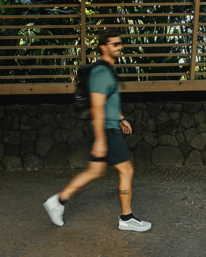 003 Trail Sneaker