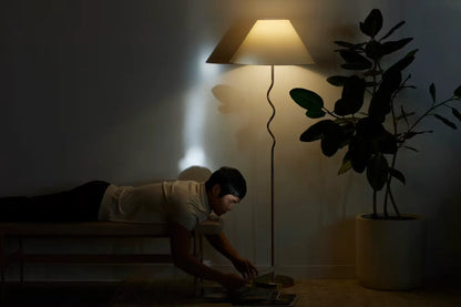 Squiggle Floor Lamp