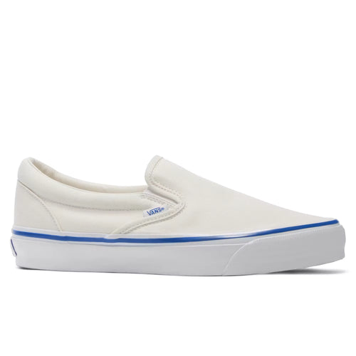 Premium Slip-On 98 Sneaker