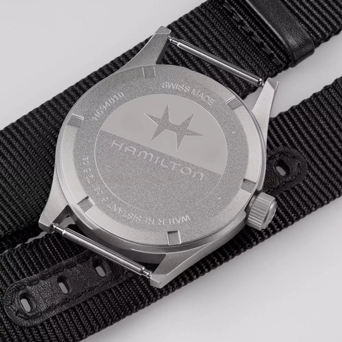 Khaki Field Quartz 38mm Field Watch