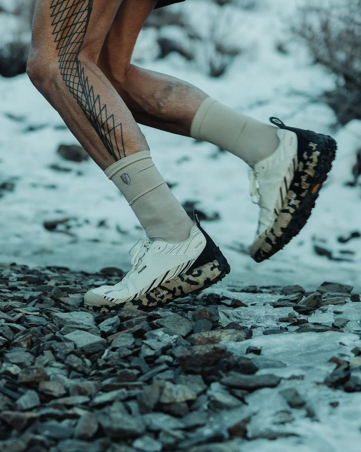 001A Trail Sneaker