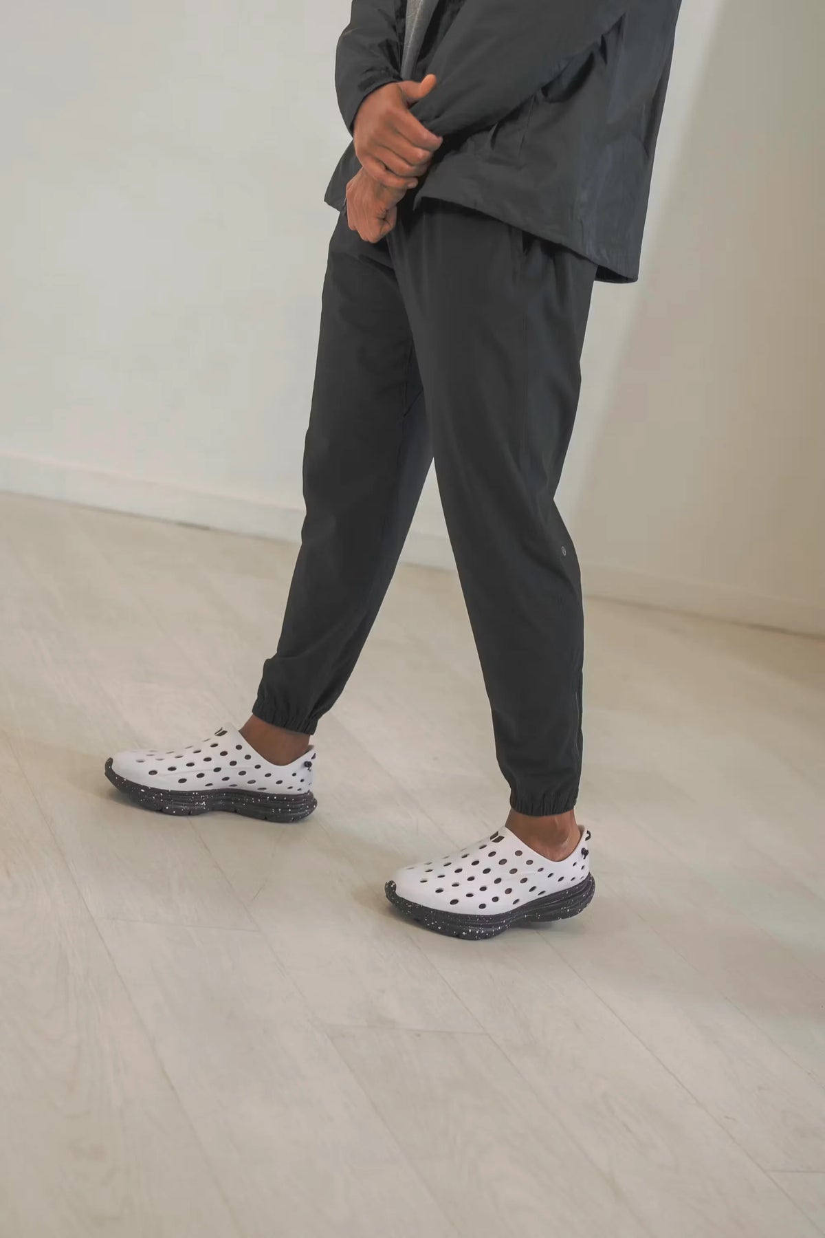 Revive Active Recovery Shoe