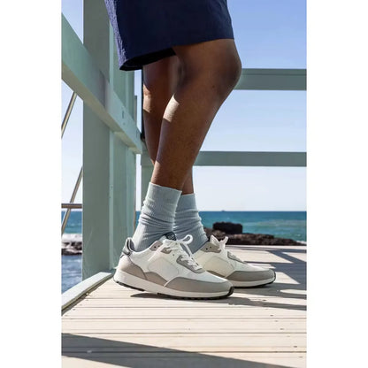 Joshua Sneaker