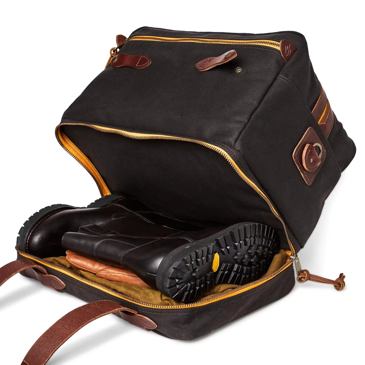 Traveller Outfitter Duffel Bag - 35L