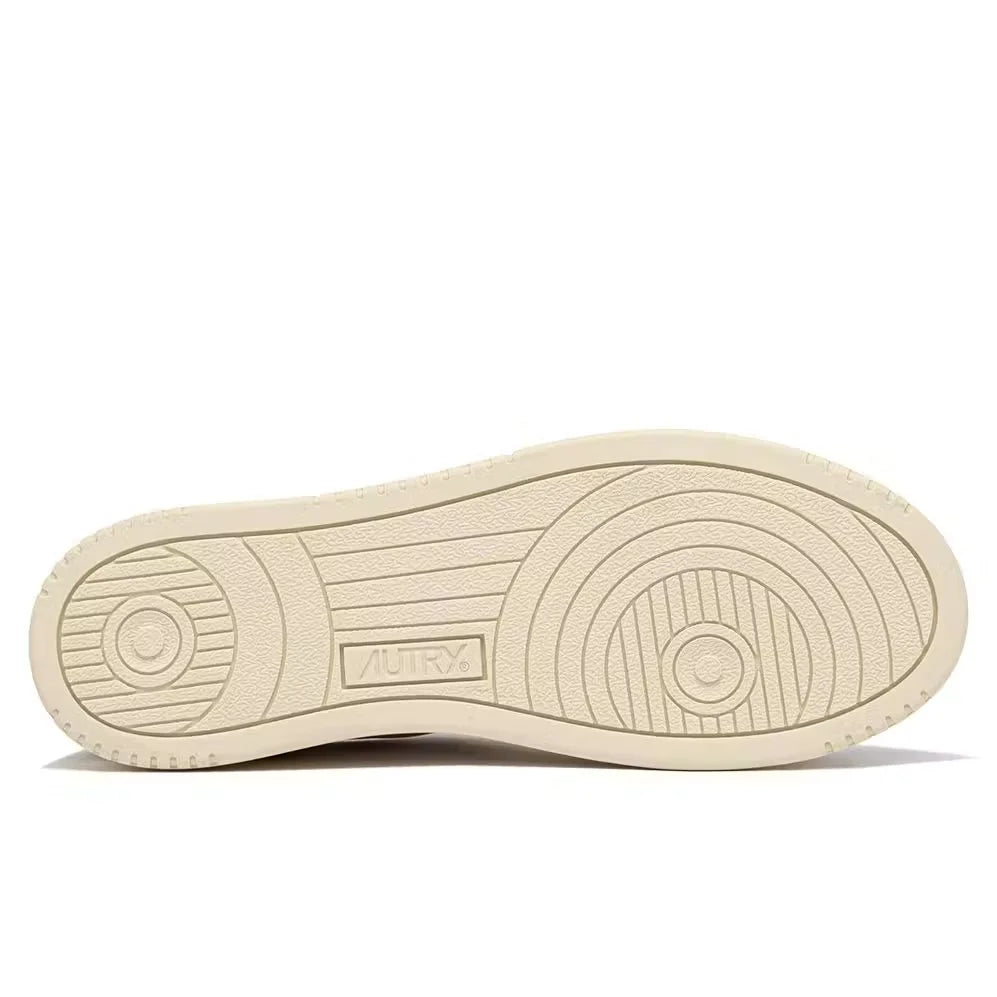 Medalist Low Sneaker