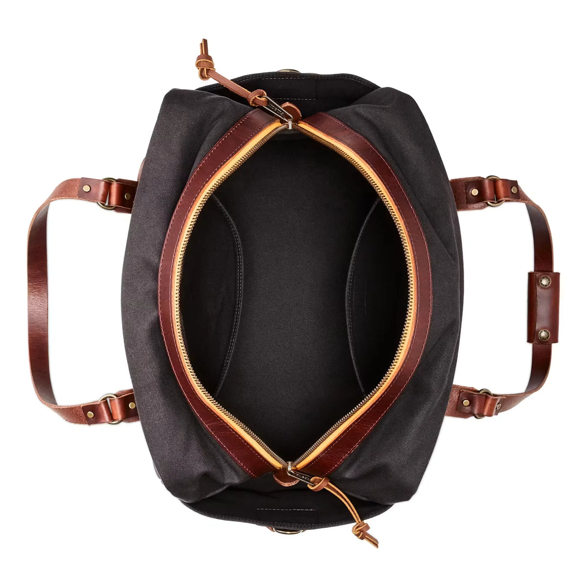 Traveller Outfitter Duffel Bag - 35L