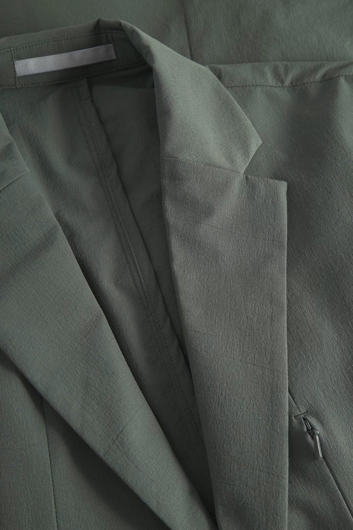 Emil Lightweight Travel Blazer