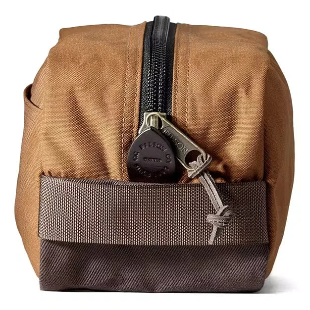 Dryden Travel Pack