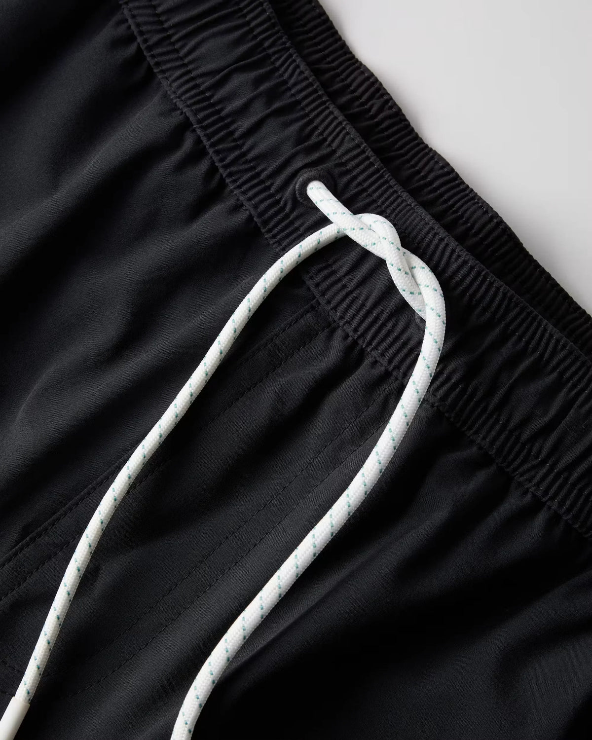Performance Lined Swim Trunk - 5"