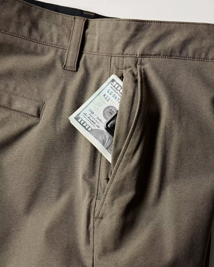 Equator Hybrid Short - 9"