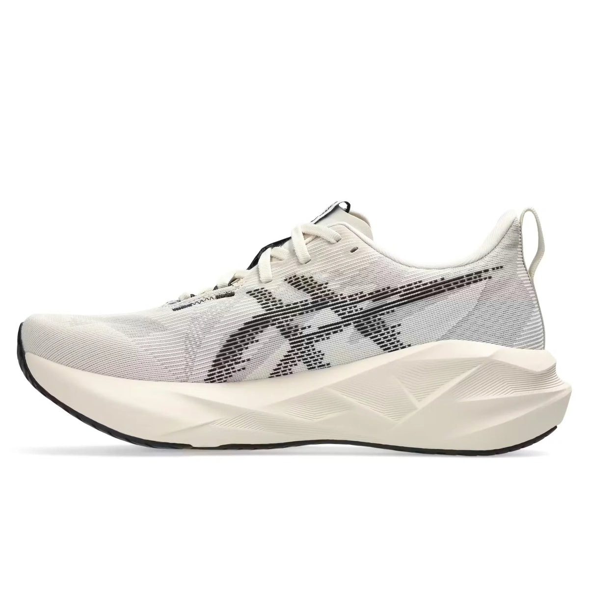 Novablast 5 Running Sneaker