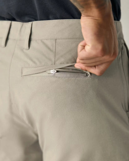 Equator Hybrid Short - 9"