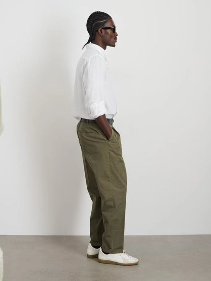 Standard Pleated Chino Pant