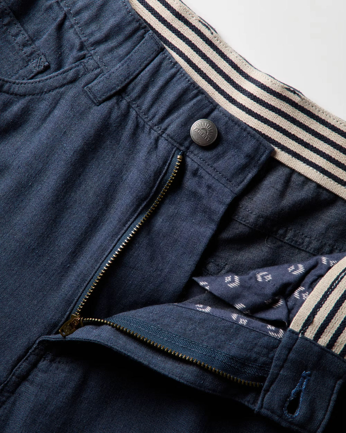 Movement Linen 5-Pocket Pant