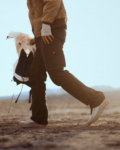 003 Series Trail Sneaker