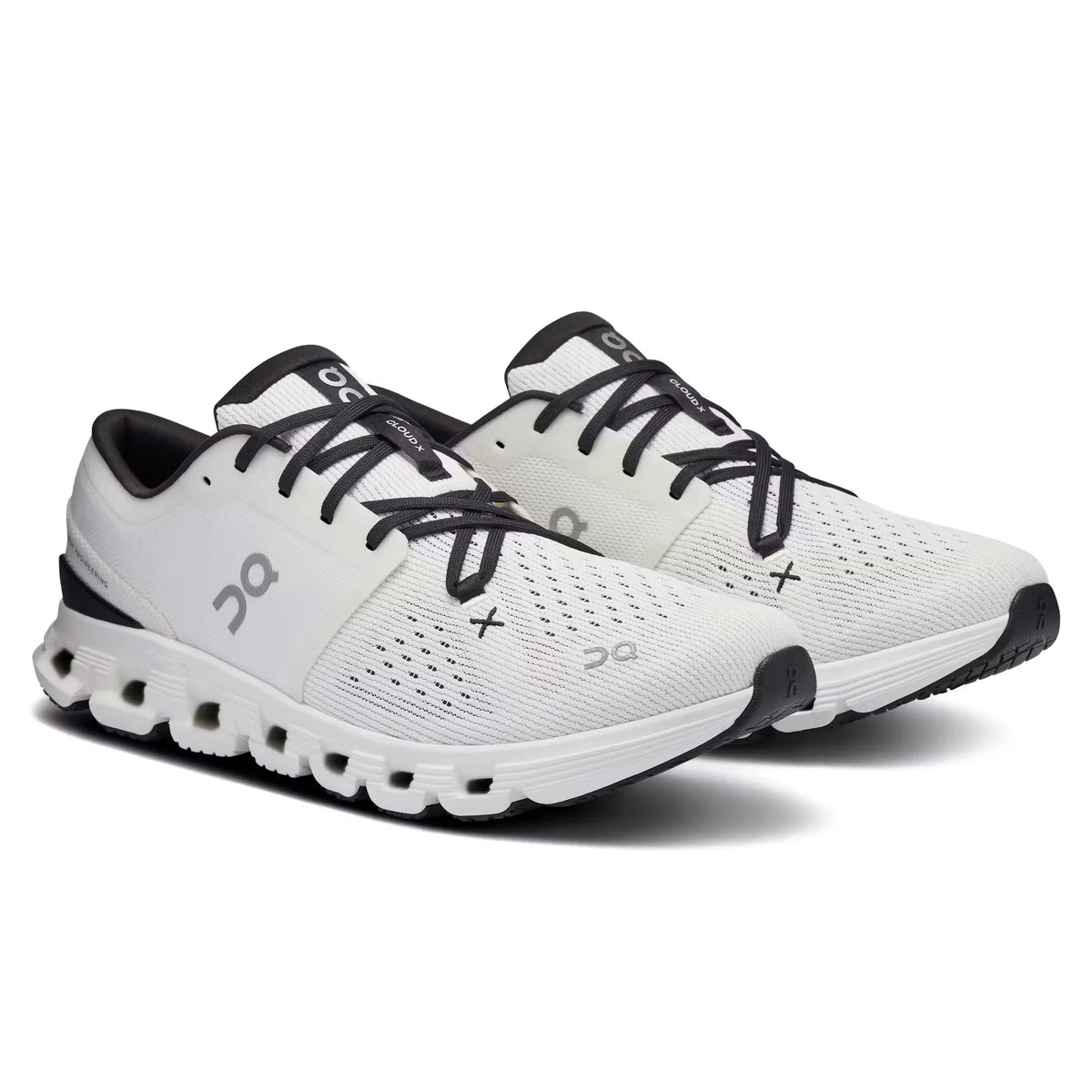 Cloud X 4 Training Sneaker