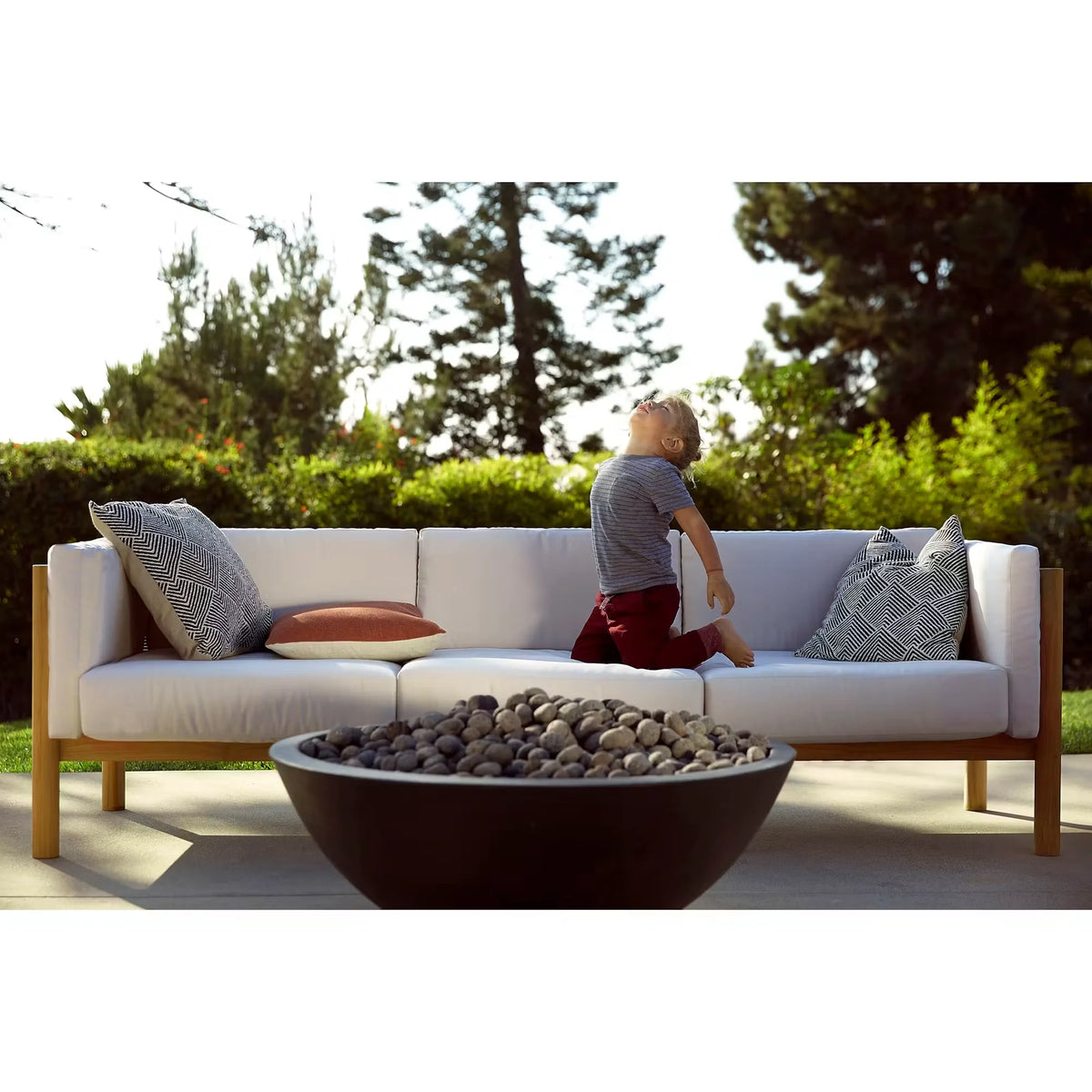 The Outdoor Sofa