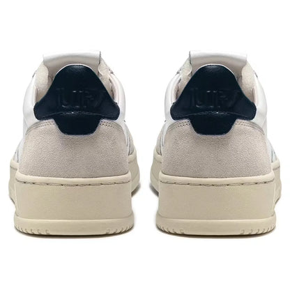Medalist Low Sneaker