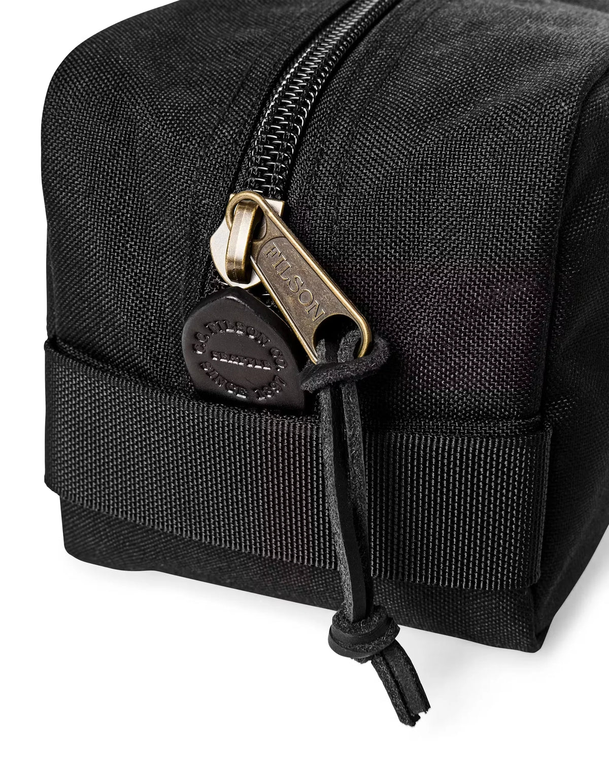 Dryden Travel Pack